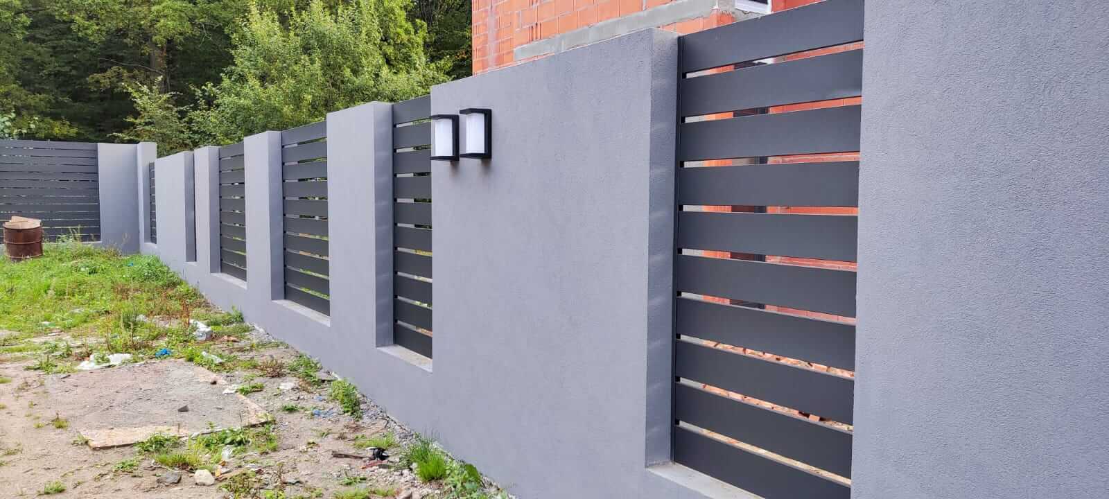 забор из металлопланкена RAL7024 Серый Графит МАТТЕ фото6 в Петрозаводске