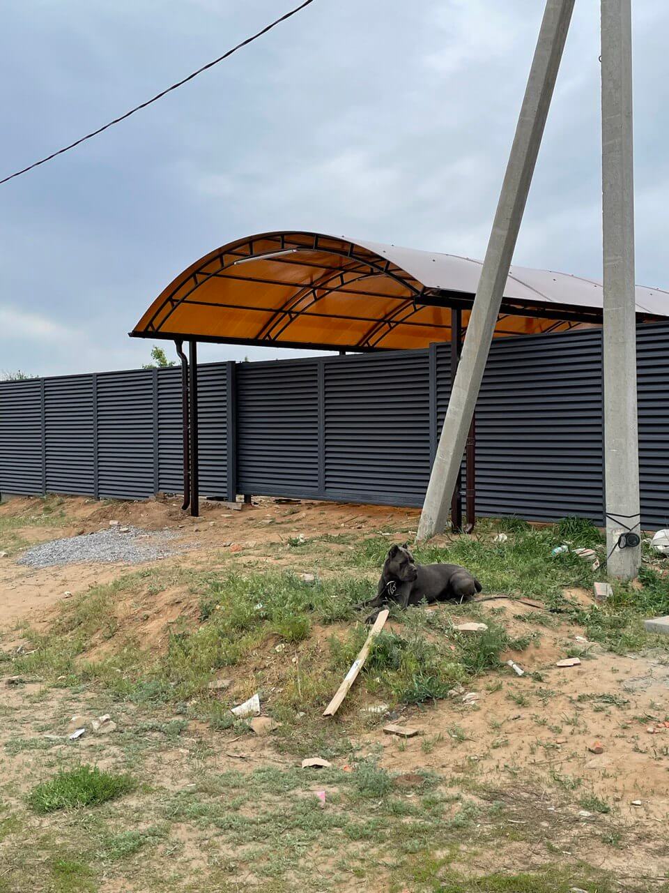 Забор из ламелей еврожалюзи 24м RAL7024 Серый Графит МАТТЕ фото 1 в Петрозаводске