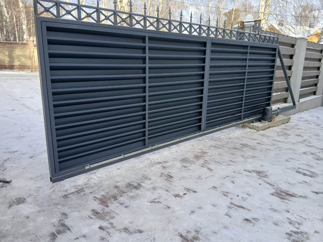 Входная группа из ламелей Хай-Тек RAL7024/7024 Серый Графит двусторонний МАТТЕ фото 8 в Петрозаводске
